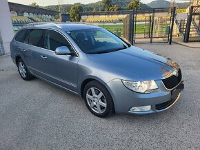 Skoda superb 2.0 tdi combi 103kw - 9