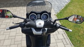 Yamaha x max 250 - 9