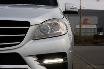 Mercedes-Benz ML 350 BLUETEC 4 MATIC - 9