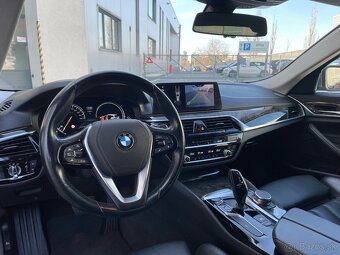 BMW 530d xDrive Touring - 9