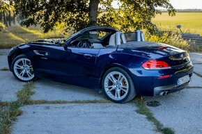 BMW Z4 sDrive30i - 9