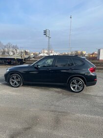 BMW X1 2015 18d E84 SPORTLINE - 9