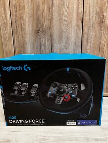 Logitech G29 driving force - 9