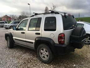 Jeep Cherokee KJ 2.8 Crd, 2.5 Crd, 4x4, Automatic  ROZPREDÁM - 9