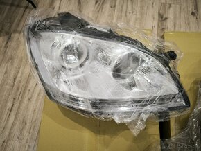 Svetlomety Mercedes ML W164 (H7) - 9