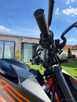 TOP KTM 125 Duke 2021 - 9