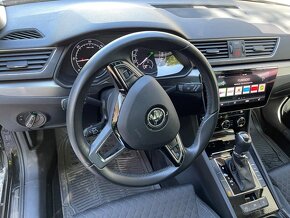 Škoda Superb Combi 1.6 TDI Ambition DSG, Mesačne: 254€ - 9