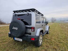 Jeep Wrangler Unlimited JK 2.8 Sahara A/T - 9