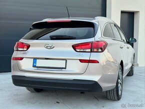 HYUNDAI I30 CW 1.4 T-GDI FAMILY 103kW / SK AUTO / 1.MAJITEĽ - 9