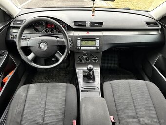 Volkswagen Passat B6 1.9 TDI 77kW 2006 - 9