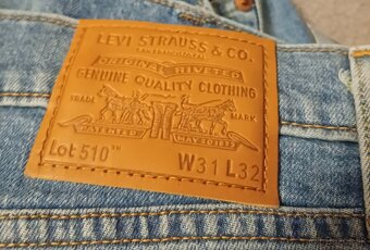 Levis bledomodré slim fit sttečové - 9