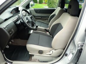 NISSAN X-TRAIL 2.2Dci 4x4 100kW KLIMA-ŤAŽNE-STK - 9