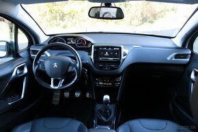 Peugeot 2008 1.2 PureTech 130k Allure - 9