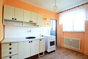 3-izbový tehlový byt NA PREDAJ-JABLONOV - 9