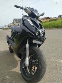 Yamaha AEROX YQ 50 - 9