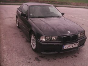 Bmw e36 coupe 325i - 9