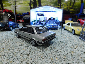 model auta Audi 80 / 80 GT Coupe červená  Otto mobile 1:18 - 9