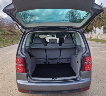 Volkswagen TOURAN 1,9TDI - 9