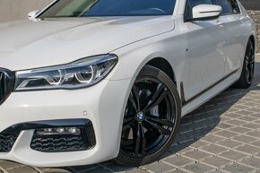 BMW Rad 730d A/T - 9