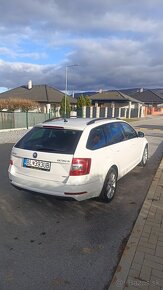 Škoda Octavia combi 4x4, 2.0tdi, DSG - 9