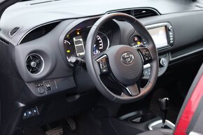 Toyota Yaris 1.5 Hybrid e-CVT Style - 9