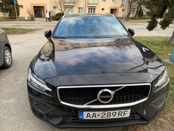 Volvo V60 T5 Momentum - Benzín/CNG  - 184 kW - 9