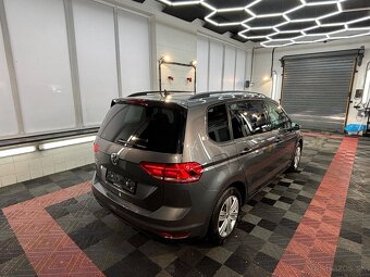 Volkswagen Touran 1.4 TSI Comfortline - 9