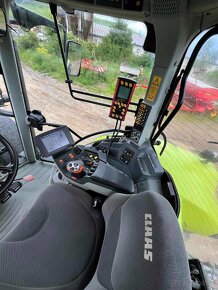 Traktor CLAAS Arion 650 - 9