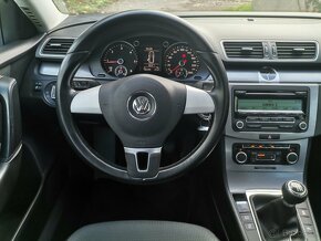 Volkswagen Passat Variant B7 2.0 TDI CR - 9