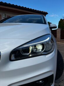 BMW rad 2 Active Tourer 218d - 9