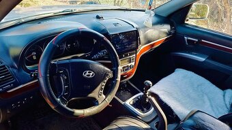 Predám Hyundai Santa Fe 2.2 110kw - 9