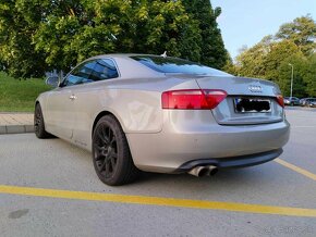 Audi A5, Bezklíčové ovládání - 9