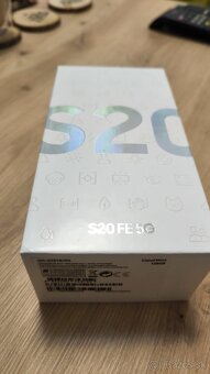 Samsung Galaxy S20 FE 5G (Ako nový) - 9