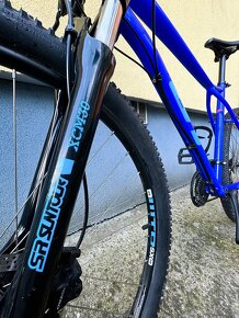 GT Aggressor 29 Expert horský bicykel - Modrý - 9