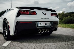 CORVETTE C7 Z51 6.2 V8 Stingray - 9