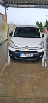 Citroen Berlingo 3 miestne - 9