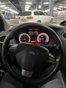 Ford Focus ST 2.5T (ST225) - 9