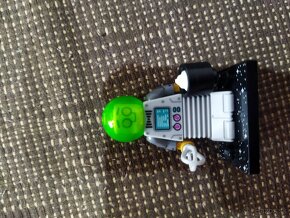 Lego space minifigure 26 - 9