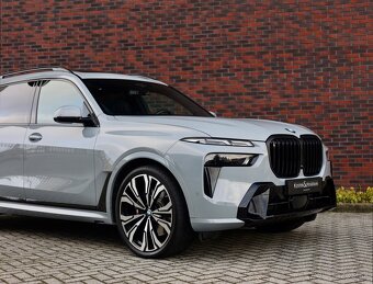 BMW X7 40i xDrive 280KW INDIVIDUAL, M SPORT V záruke - 9