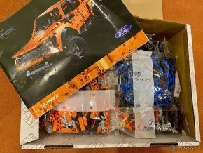 TECHNIC STAVEBNICA FORD RAPTOR F-150 - 9