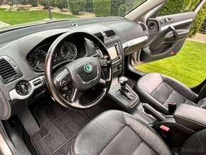 Škoda Octavia Combi Scout DSG 4×4 - 2.0CR TDi 103Kw 140Ps. - 9