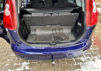 Mazda 5 2,0i -7 Míst ,1 Majitel , Tažn benzín manuál 107 kw - 9