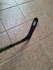 Hokejky CCM a Bauer - 9