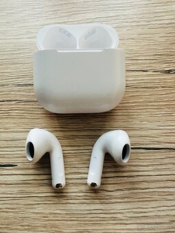 Apple AirPods 4 (ANC) nové, nepoužívané - 9