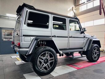 Mercedes-Benz G 500 4X4² Brabus B40 - 9