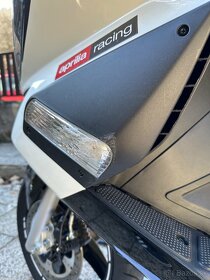 Aprilia SR MAX 300 - 9