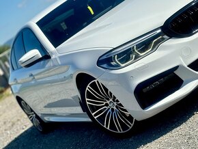 BMW Rad 5 530d xDrive A/T Mpacket - 9