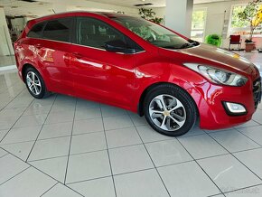 Hyundai i30 kombi 1.6 gdi benzin kúpené na SK - 9