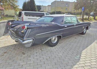 Chrysler Imperial Le Baron benzín 257 kw - 9