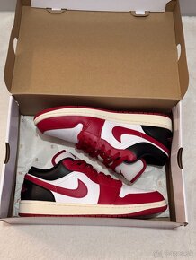 Air Jordan 1 low / gym red 43/44 - 9